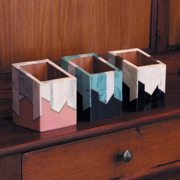 Pen Holder